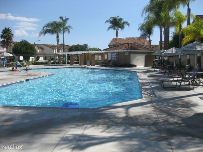 Building Photo - 4 br, 3 bath House - 27771 Agate Canyon Dr