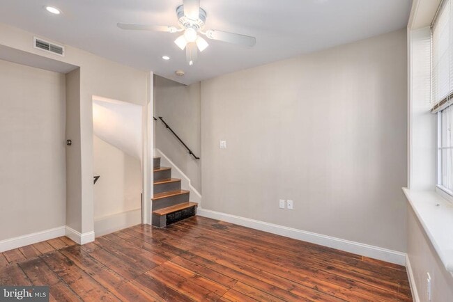 Building Photo - 953 N Randolph St