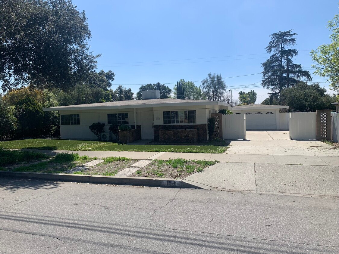 Primary Photo - 358 Cucamonga Ave