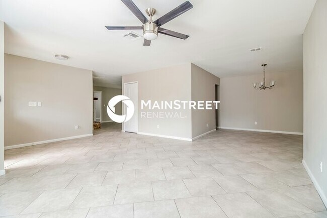 Foto del edificio - 4 Bedroom Pet-Friendly Home in Valrico, FL...