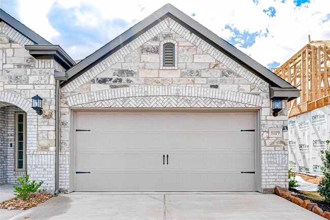 Building Photo - 1119 Fennel Frond Dr
