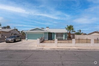 Building Photo - 2206 Sunnyslope Ave