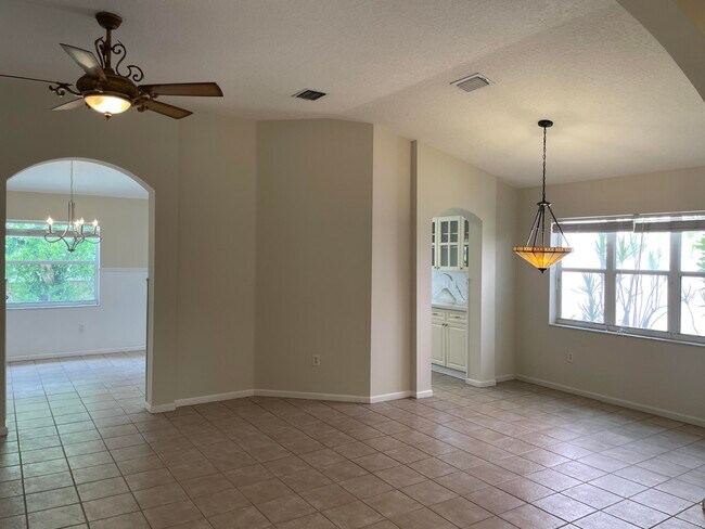 Foto del edificio - 5140 Marla Dr