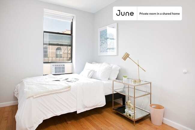 Building Photo - Room in Shared 3 bed/1.5 bath home in Central Harlem