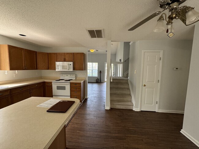 Building Photo - 3511 Crepe Myrtle Ct