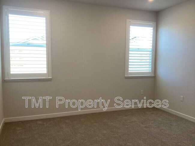 Foto del edificio - 4692 Crawford Pkwy
