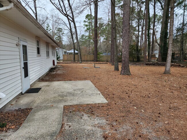 Building Photo - 31984 Mount Hermon Rd