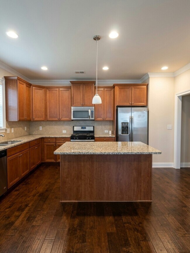 Foto del edificio - 7055 Jamestown Dr
