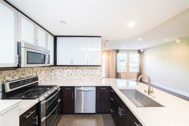 Building Photo - 11 Empire Dr