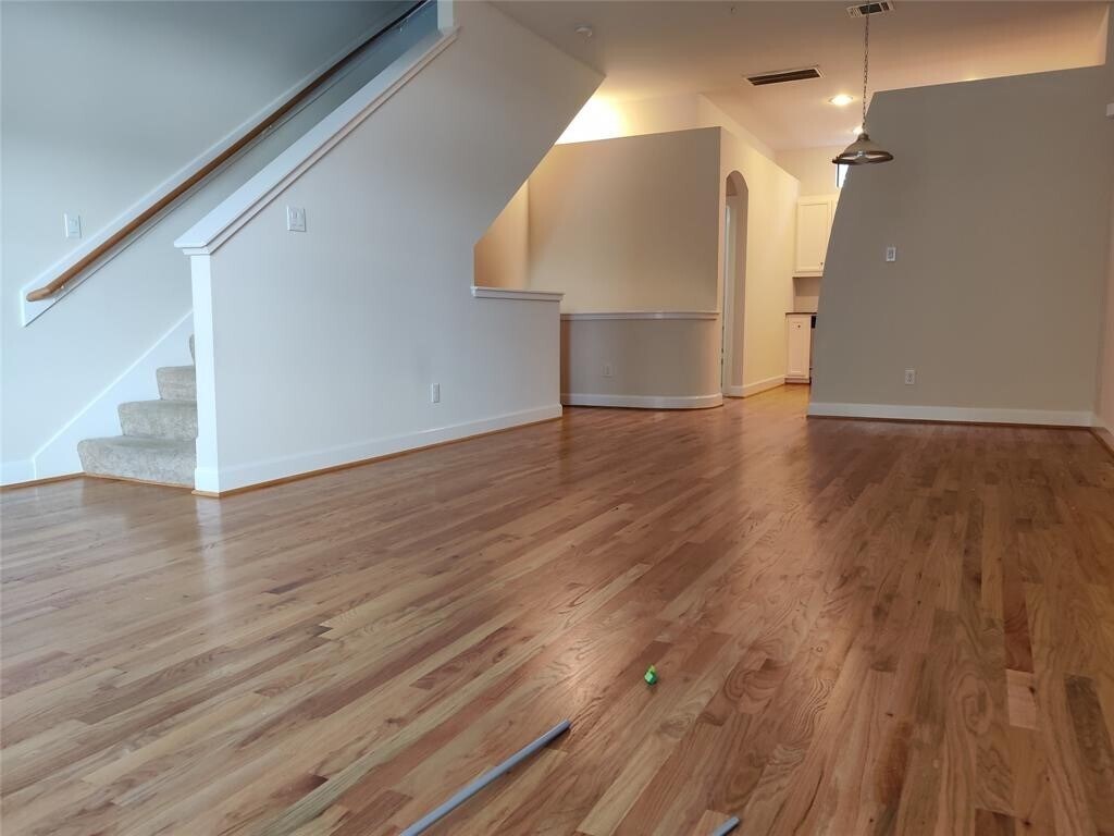 Building Photo - 2710 Hullsmith Dr