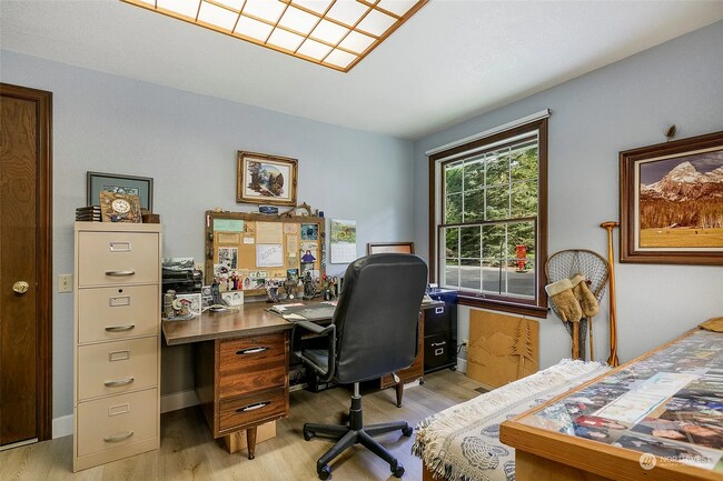 Foto del edificio - Tranquil Woodinville Home!