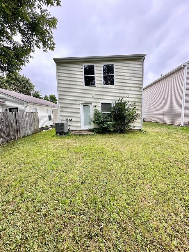 Foto del edificio - Perry Township 3 bedroom 2.5 bathroom