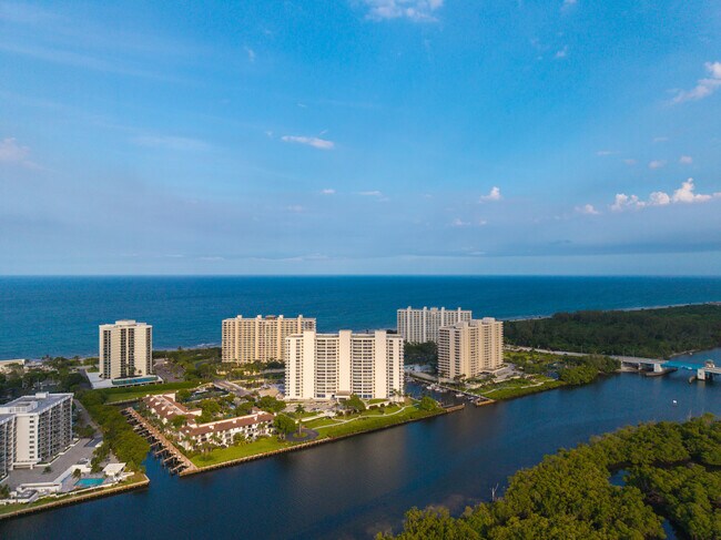Building Photo - 4201 N Ocean Blvd