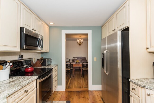 Foto del edificio - 69 Dennett St