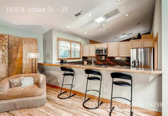 Foto del edificio - 1030 Logan St