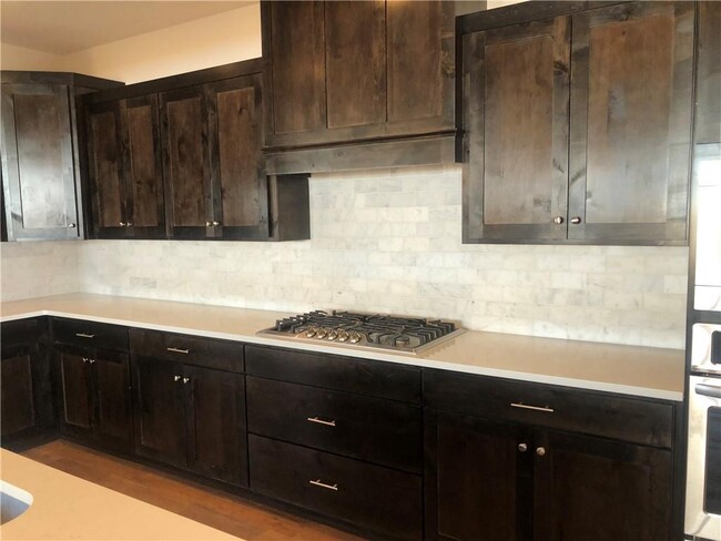 Building Photo - 1411 Allens Mill Wy
