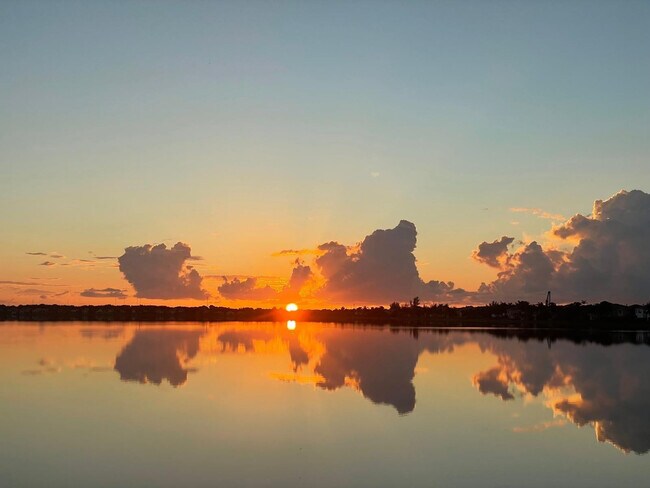 Foto del edificio - 5197 SW 183rd Ave