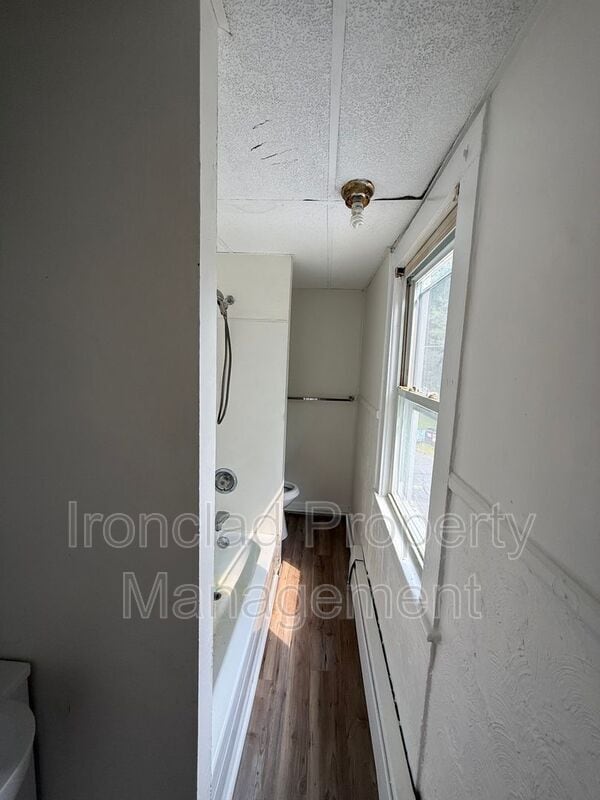 Building Photo - 291 Spruce St