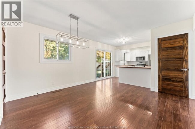 Building Photo - 98 Commissioner Dr