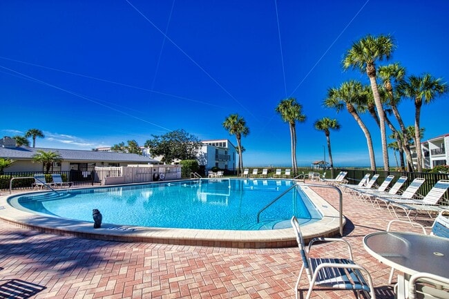 Building Photo - Seasonal Short-Term Condo on Venice Island...