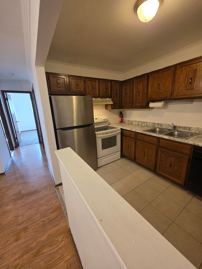 Foto del edificio - 1525 Norway Ln