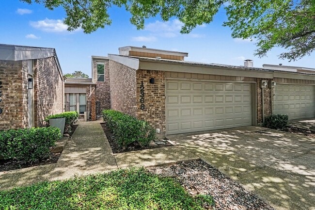 Photo - 12368 Montego Plaza Townhome