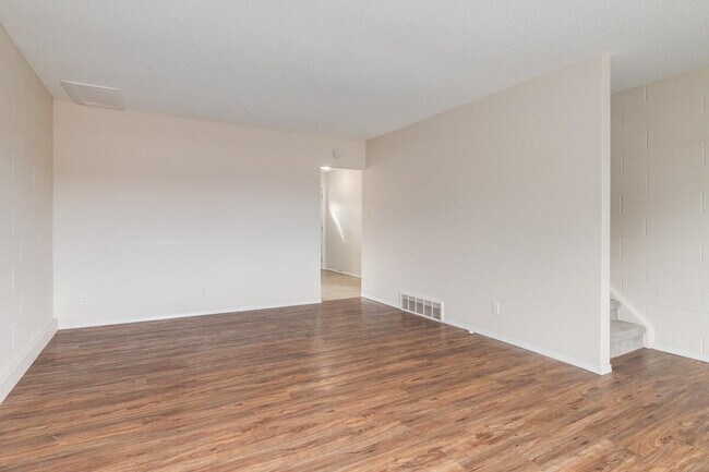 Photo du bâtiment - Parkland Townhomes