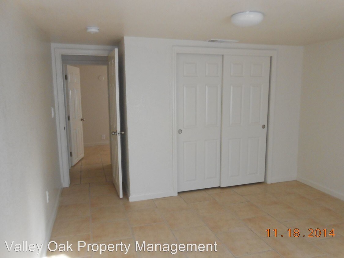 Building Photo - 3 br, 1 bath House - 1010 Lassen Ave