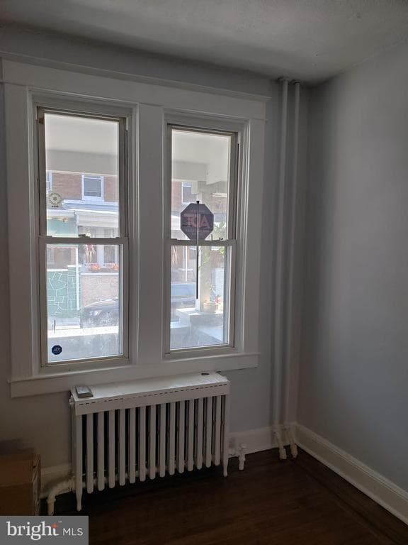 Building Photo - 1228 N Curley St