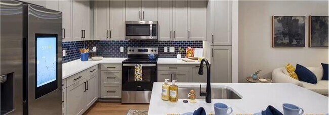 Building Photo - 2301 Aldrich St