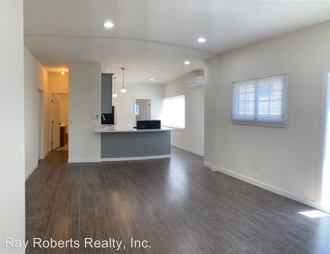 Foto del edificio - 810 N Bonnie Brae St