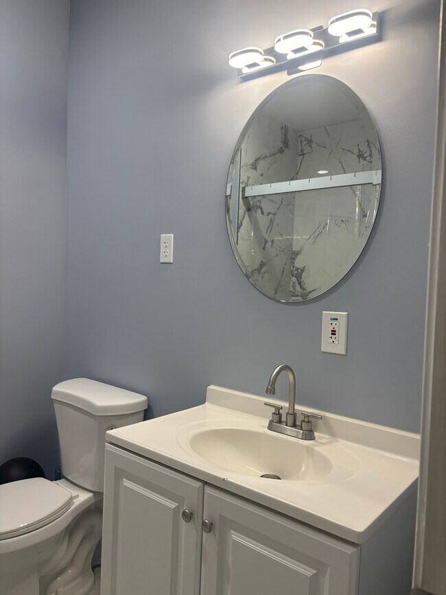 Foto del edificio - 4560 Persian Trl