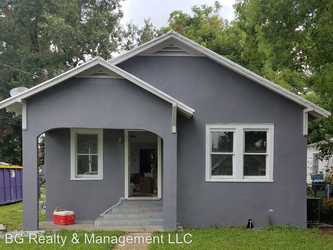 Primary Photo - 3 br, 2 bath House - 601 S Sterling Street
