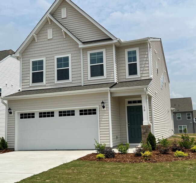Foto del edificio - Coming Soon - Beautiful Home in Benson!