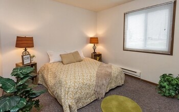 Building Photo - 225 Sugar Creek Ln