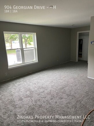Building Photo - 904 Georgian Dr