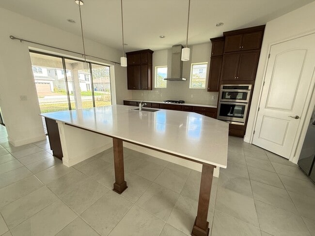 Foto del edificio - 5/4 spacious Saint Cloud Home