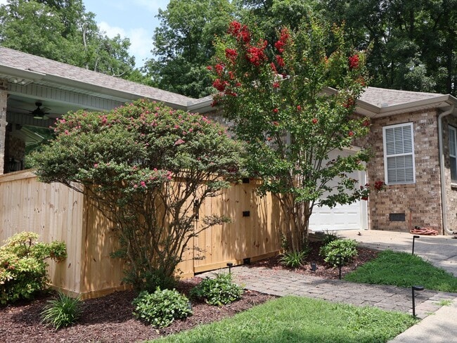 Photo - 829 Ridgetop Dr (Mt. Juliet, TN) House
