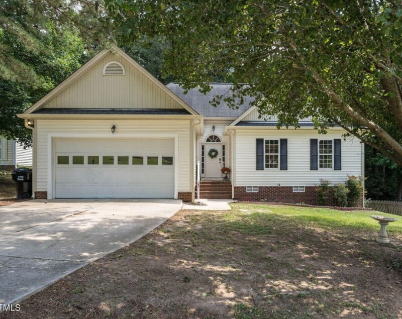 Foto principal - 102 Ashton Ct