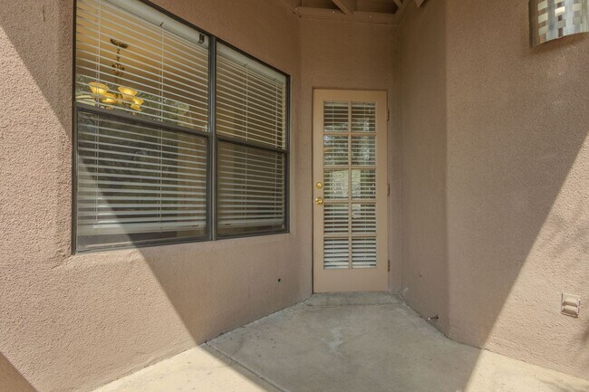 Foto del edificio - 2 Bedroom 2 Bathroom