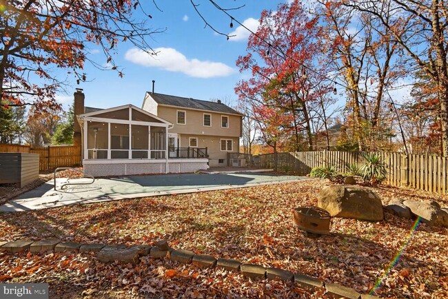 Foto del edificio - 14982 Gold Post Ct