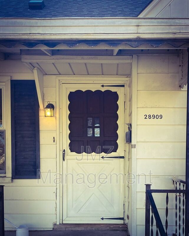 28909 Pardo St, Garden City, MI 48135 House Rental in Garden City, MI