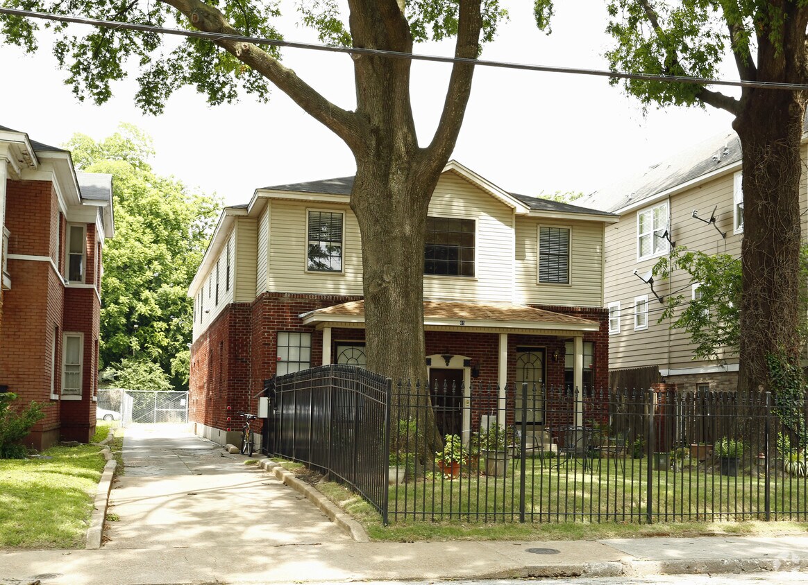 65 N Belvedere Blvd, Memphis, TN 38104 Apartments in Memphis, TN