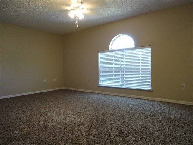 Photo - 12925 Kings Lake Dr