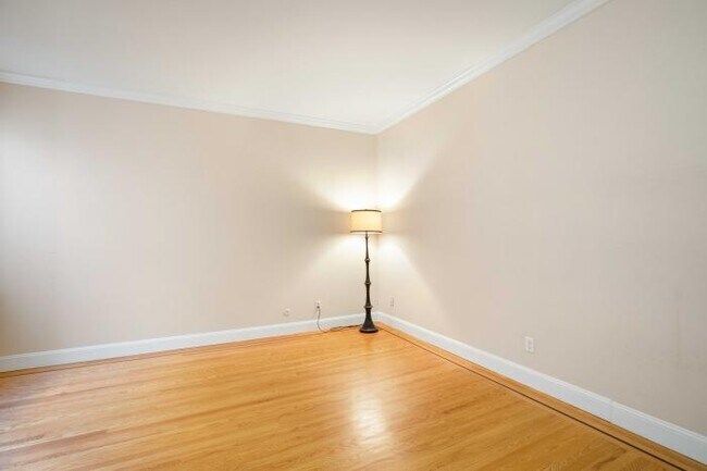 Building Photo - 1 bedroom in San Francisco CA 94102
