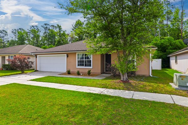 Foto del edificio - 45084 Ingleham Cir