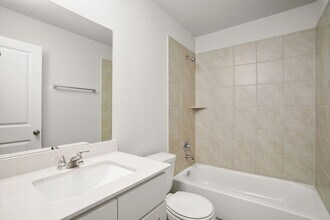Building Photo - 3101 Wood Lily Dr