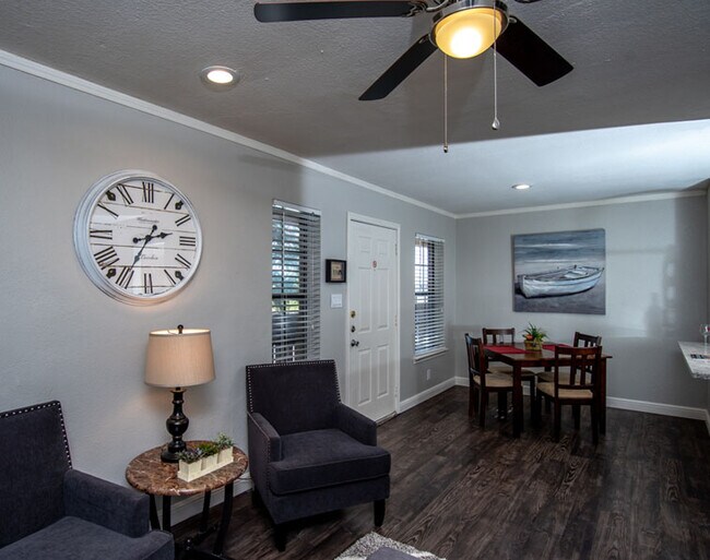 Foto del edificio - Townlake Apartments