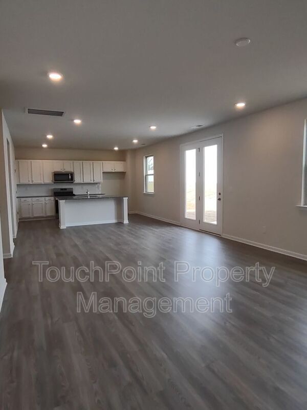 Foto del edificio - 5002 Weddington Pointe Dr