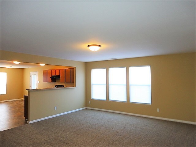 Foto del edificio - 3126 Hurst St